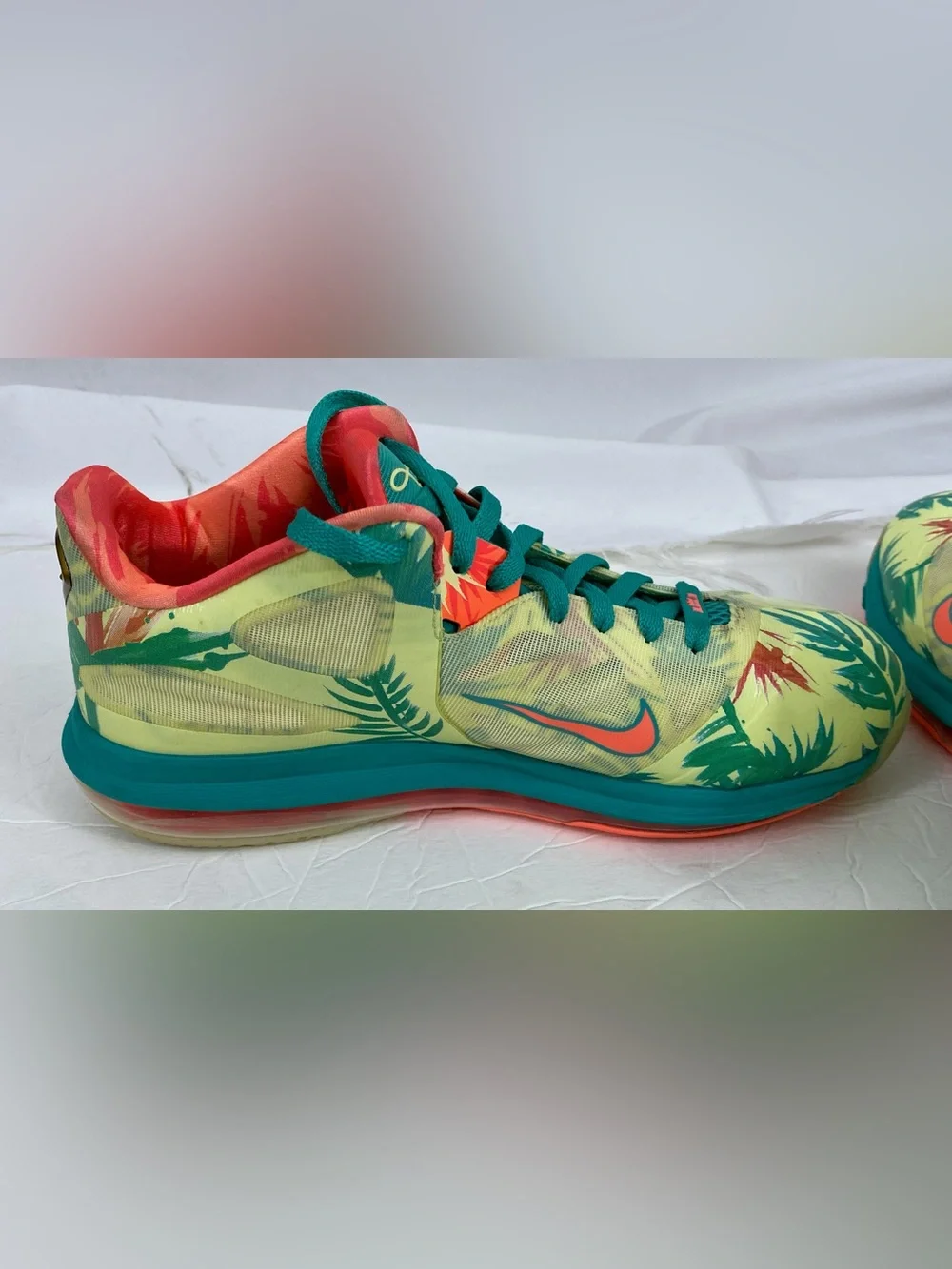 Nike Men's LeBron IX 9 Low LeBronald Palmer Basketball Shoes 10 DO9355 300